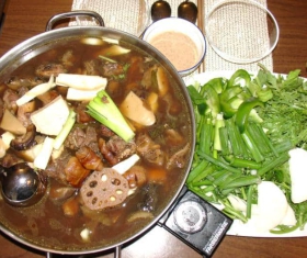 LẨU THỊT TƯƠI