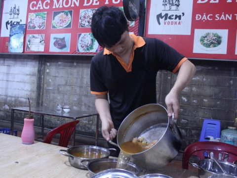 ĐỘI NGŨ CỦA DÊ NÚI THẢO NGUYÊN