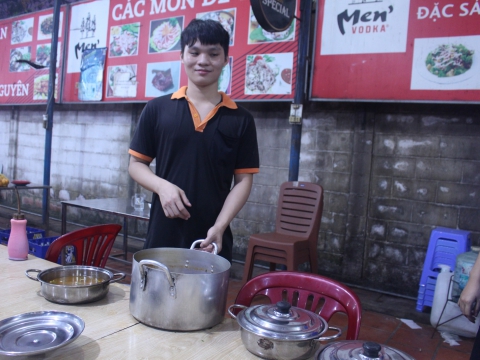 ĐỘI NGŨ CỦA DÊ NÚI THẢO NGUYÊN