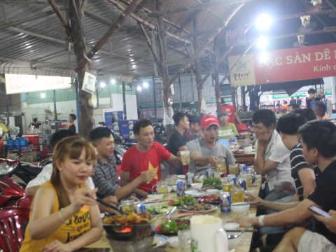 TỐI CUỐI TUẦN TẠI DÊ NÚI THẢO NGUYÊN