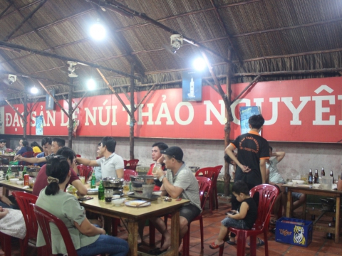 TỐI CUỐI TUẦN TẠI DÊ NÚI THẢO NGUYÊN