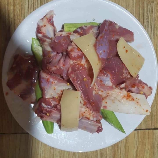 DÊ NƯỚNG NGŨ VỊ